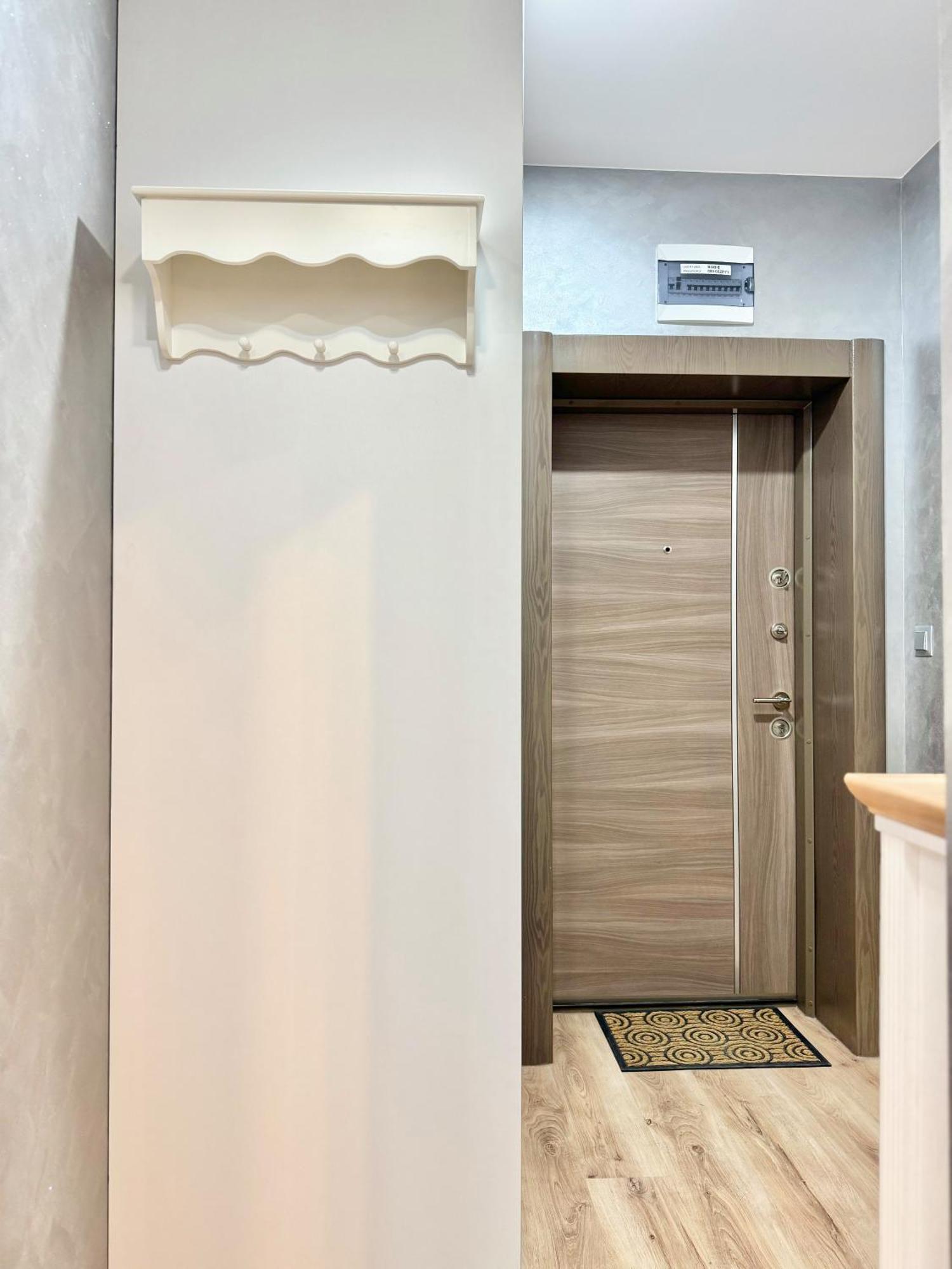 Top Centre 2Bed Apartment For 5 Guests 2 Minutes From High Street Plovdiv Kültér fotó