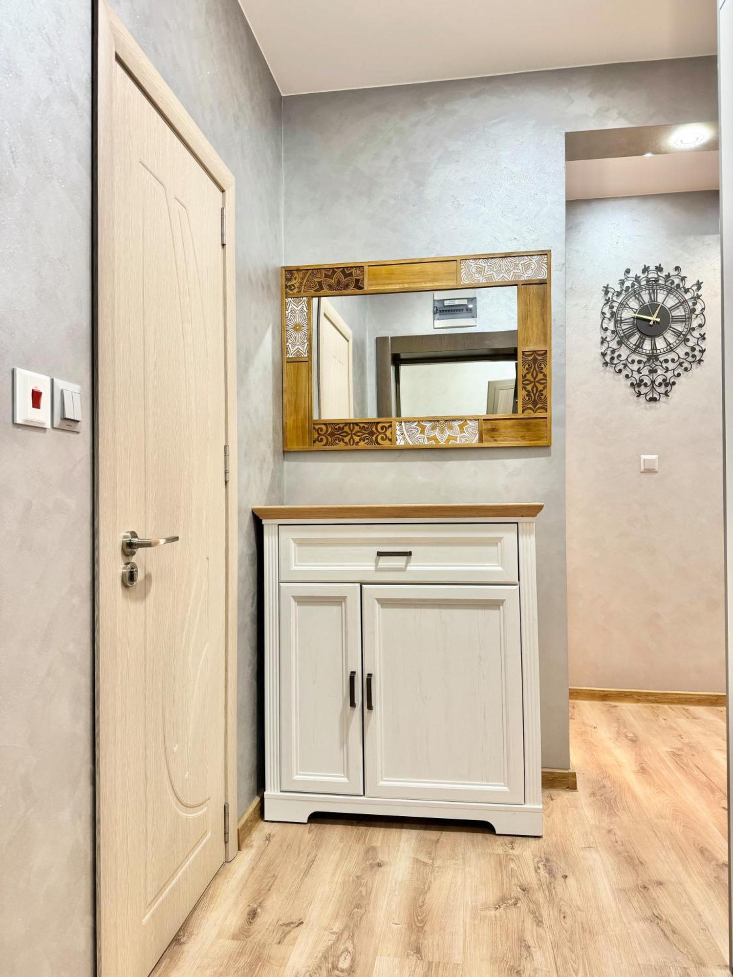 Top Centre 2Bed Apartment For 5 Guests 2 Minutes From High Street Plovdiv Kültér fotó